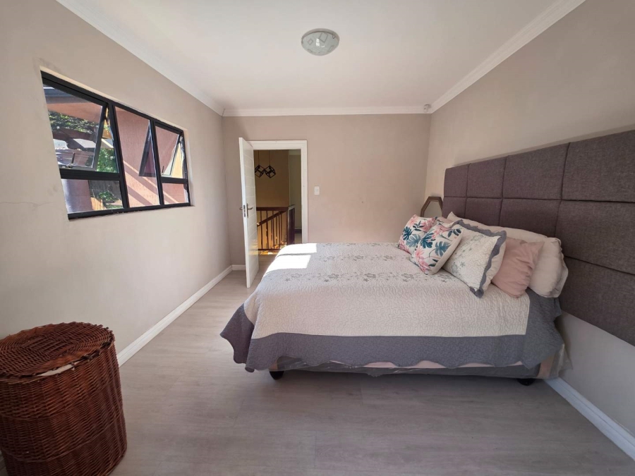 4 Bedroom Property for Sale in Forest Hills KwaZulu-Natal