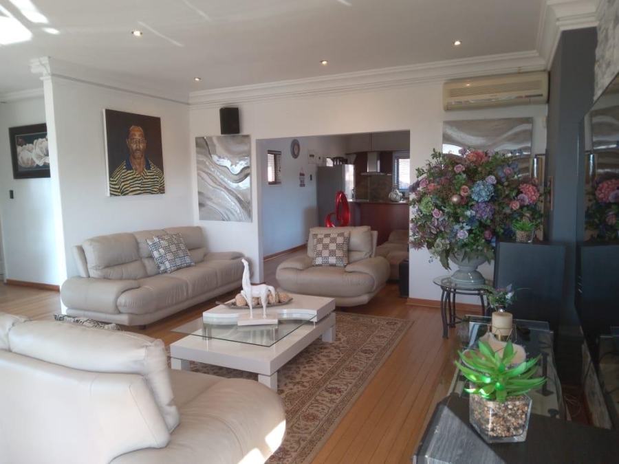3 Bedroom Property for Sale in Glen Ashley KwaZulu-Natal