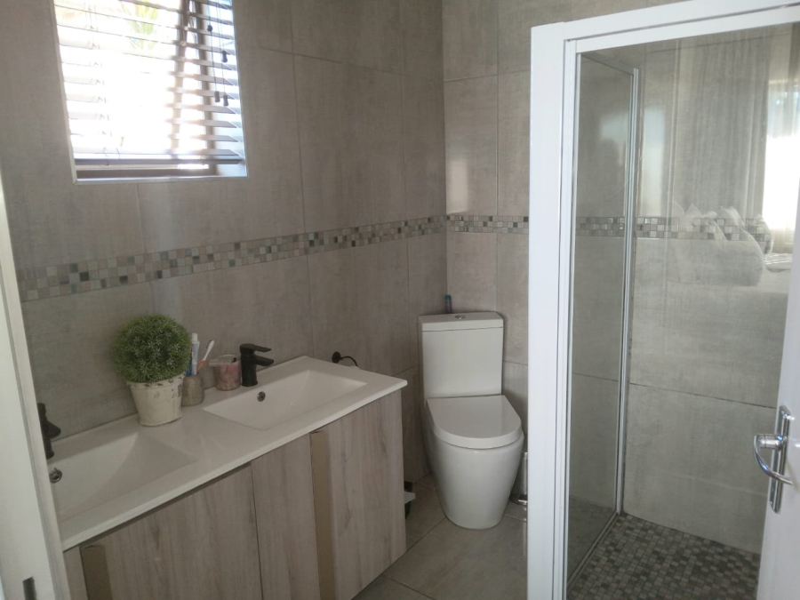 3 Bedroom Property for Sale in Glen Ashley KwaZulu-Natal