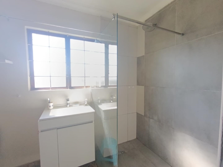 To Let 3 Bedroom Property for Rent in Northdene KwaZulu-Natal