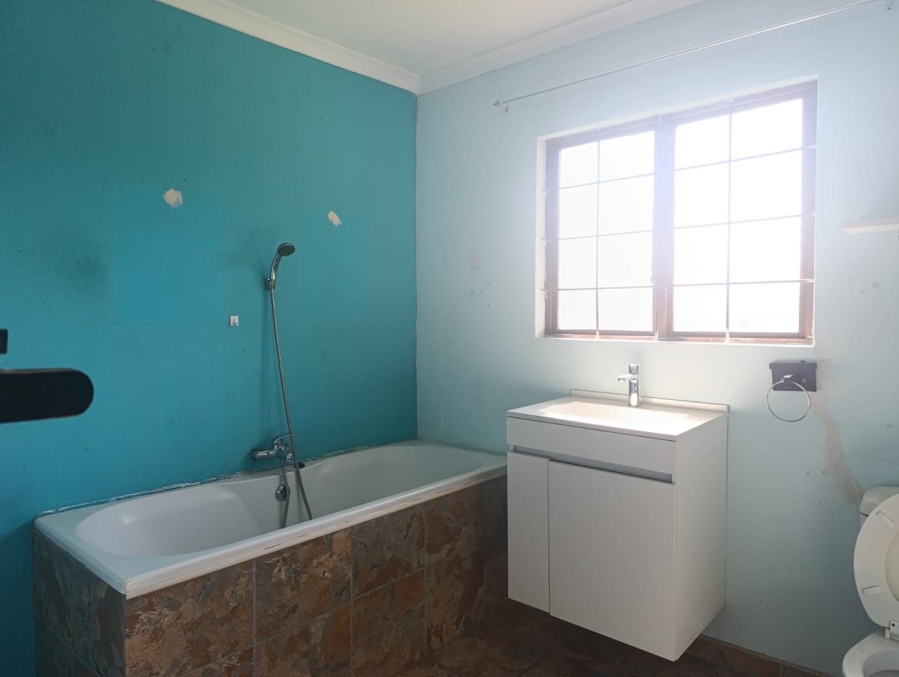 To Let 3 Bedroom Property for Rent in Northdene KwaZulu-Natal