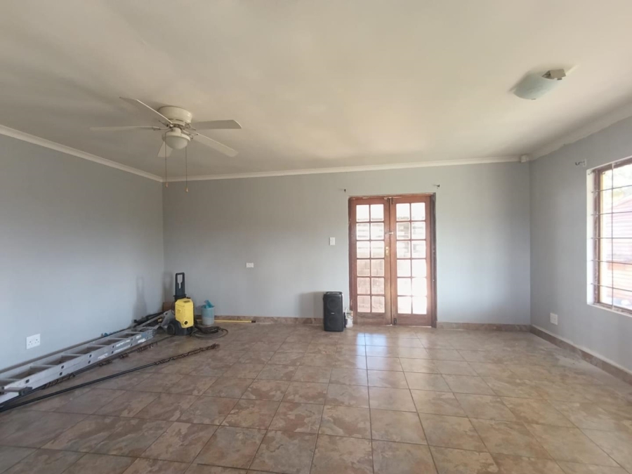 To Let 3 Bedroom Property for Rent in Northdene KwaZulu-Natal