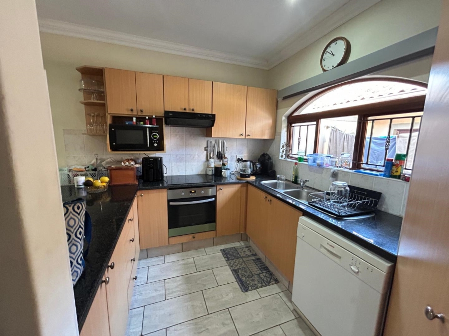 To Let 2 Bedroom Property for Rent in Le Domaine KwaZulu-Natal