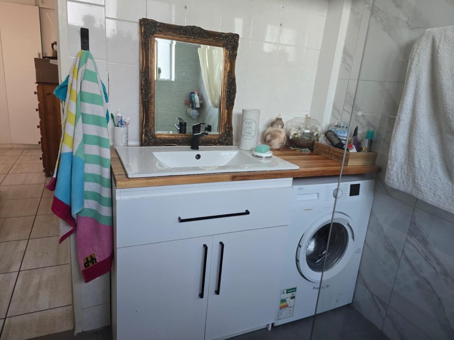 To Let 2 Bedroom Property for Rent in Northdene KwaZulu-Natal