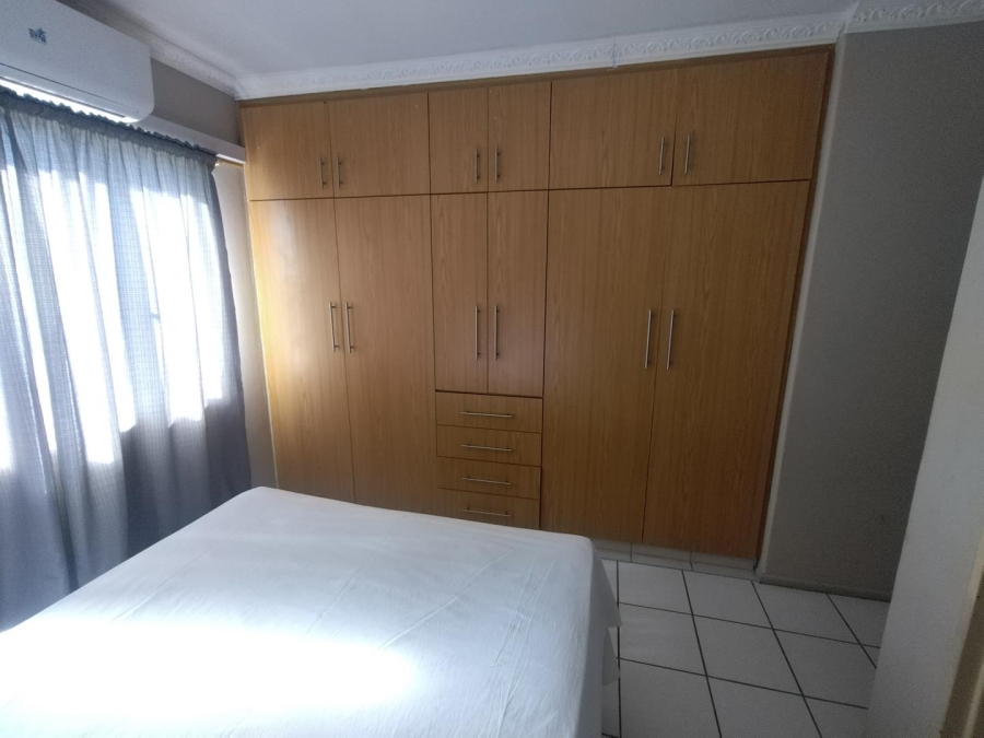 2 Bedroom Property for Sale in North Beach KwaZulu-Natal
