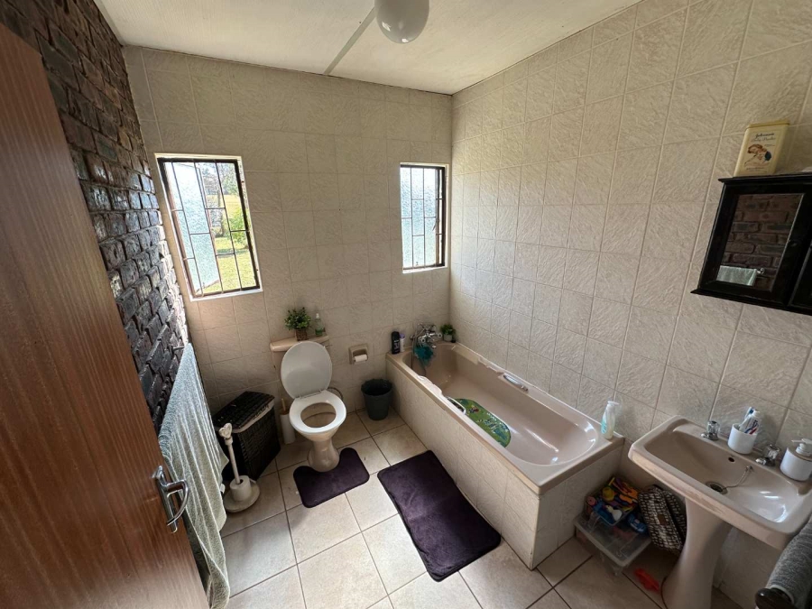 4 Bedroom Property for Sale in Glencoe KwaZulu-Natal