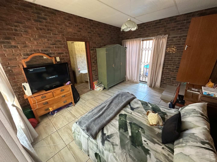 4 Bedroom Property for Sale in Glencoe KwaZulu-Natal