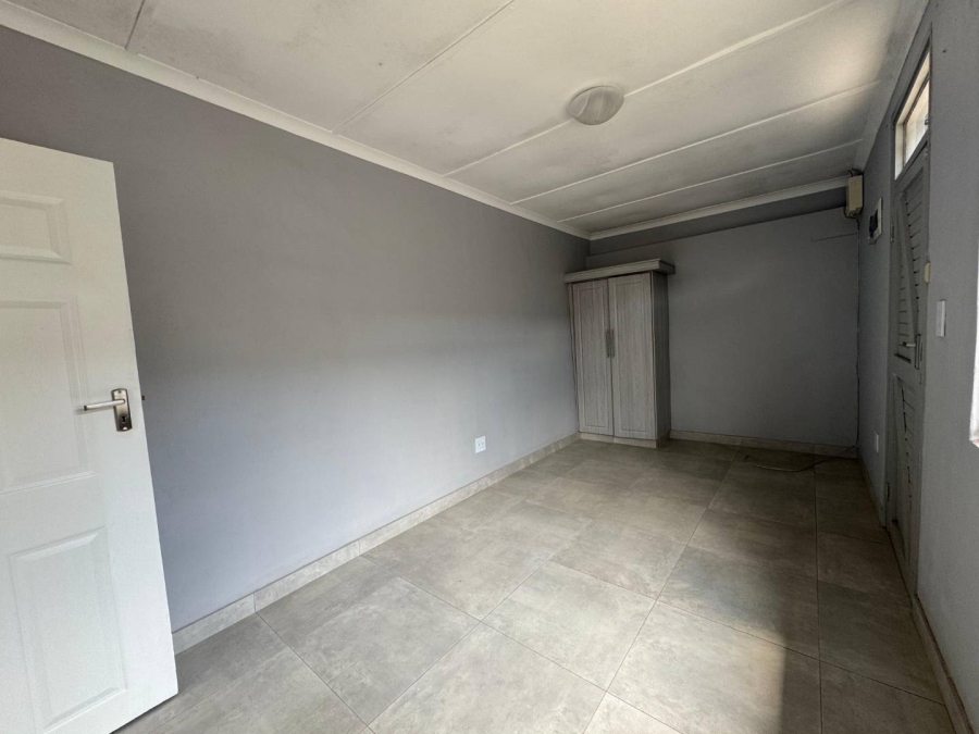 To Let 2 Bedroom Property for Rent in Gillitts KwaZulu-Natal