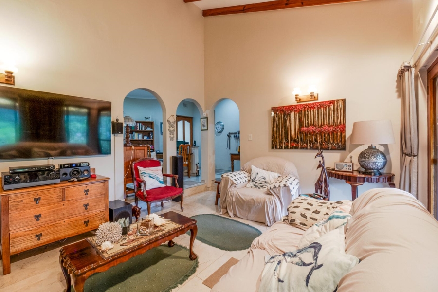 4 Bedroom Property for Sale in Amanzimtoti KwaZulu-Natal
