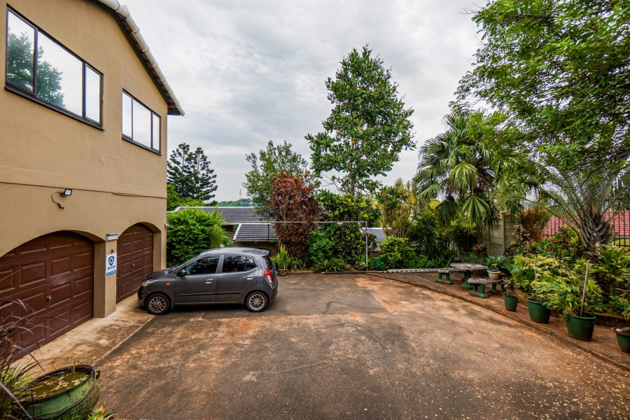 4 Bedroom Property for Sale in Amanzimtoti KwaZulu-Natal