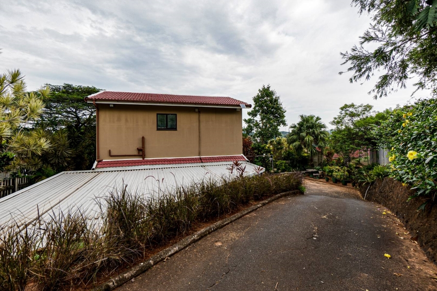 4 Bedroom Property for Sale in Amanzimtoti KwaZulu-Natal