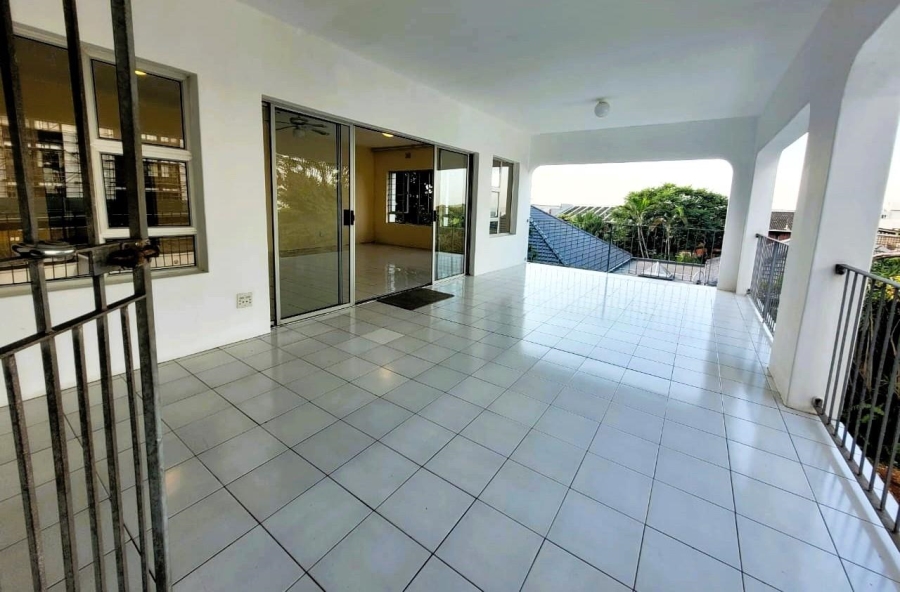 To Let 2 Bedroom Property for Rent in Glenwood KwaZulu-Natal