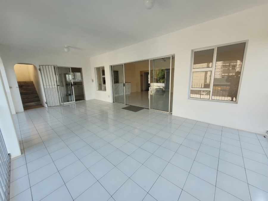 To Let 2 Bedroom Property for Rent in Glenwood KwaZulu-Natal