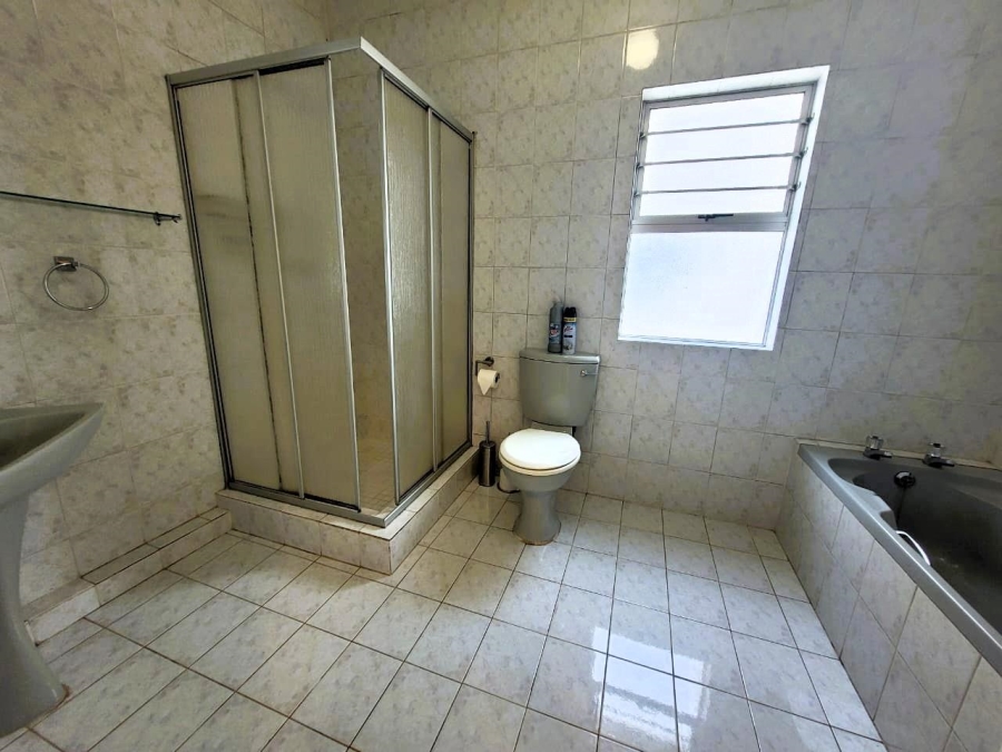 To Let 2 Bedroom Property for Rent in Glenwood KwaZulu-Natal