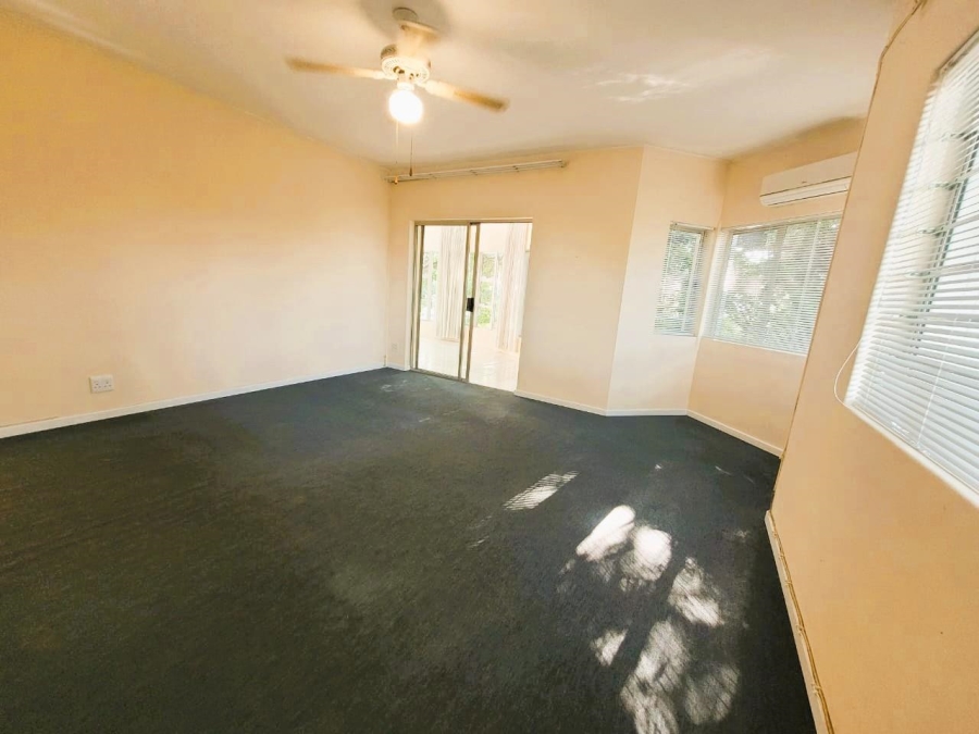 To Let 2 Bedroom Property for Rent in Glenwood KwaZulu-Natal