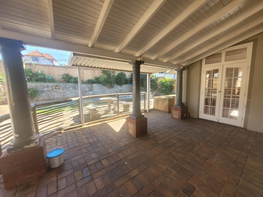 4 Bedroom Property for Sale in Durban North KwaZulu-Natal
