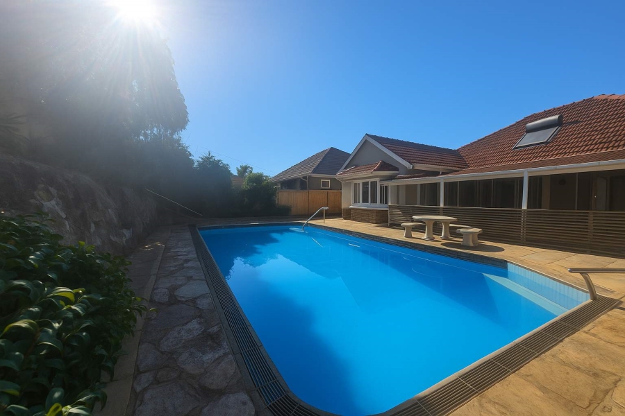 4 Bedroom Property for Sale in Durban North KwaZulu-Natal