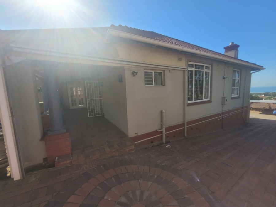 4 Bedroom Property for Sale in Durban North KwaZulu-Natal
