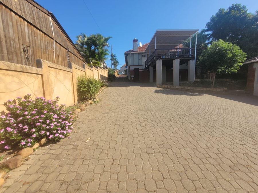 4 Bedroom Property for Sale in Durban North KwaZulu-Natal