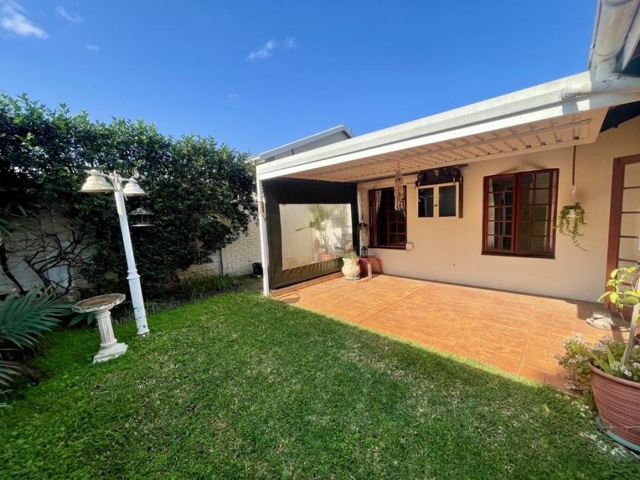 3 Bedroom Property for Sale in Sunningdale KwaZulu-Natal
