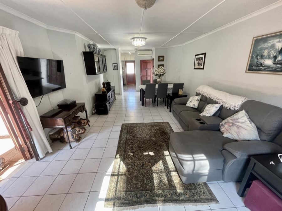 3 Bedroom Property for Sale in Sunningdale KwaZulu-Natal