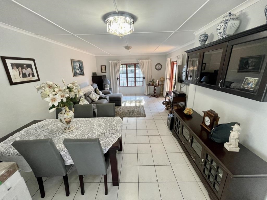 3 Bedroom Property for Sale in Sunningdale KwaZulu-Natal