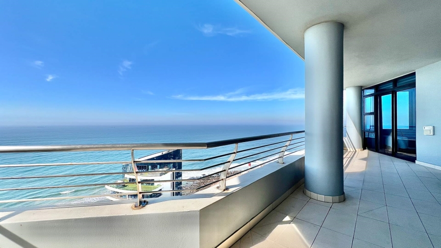 To Let 4 Bedroom Property for Rent in Umhlanga KwaZulu-Natal