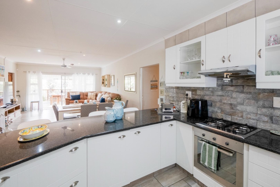 4 Bedroom Property for Sale in Amanzimtoti KwaZulu-Natal