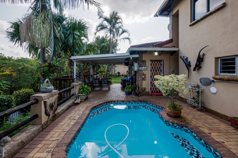 4 Bedroom Property for Sale in Amanzimtoti KwaZulu-Natal
