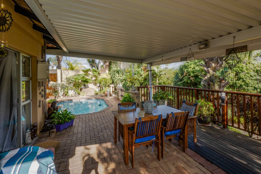 4 Bedroom Property for Sale in Amanzimtoti KwaZulu-Natal