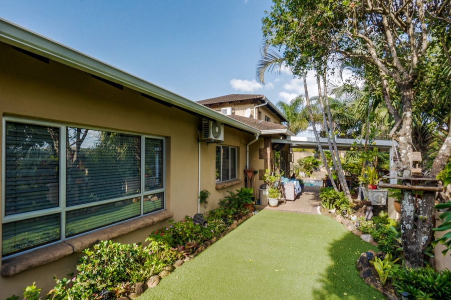 4 Bedroom Property for Sale in Amanzimtoti KwaZulu-Natal