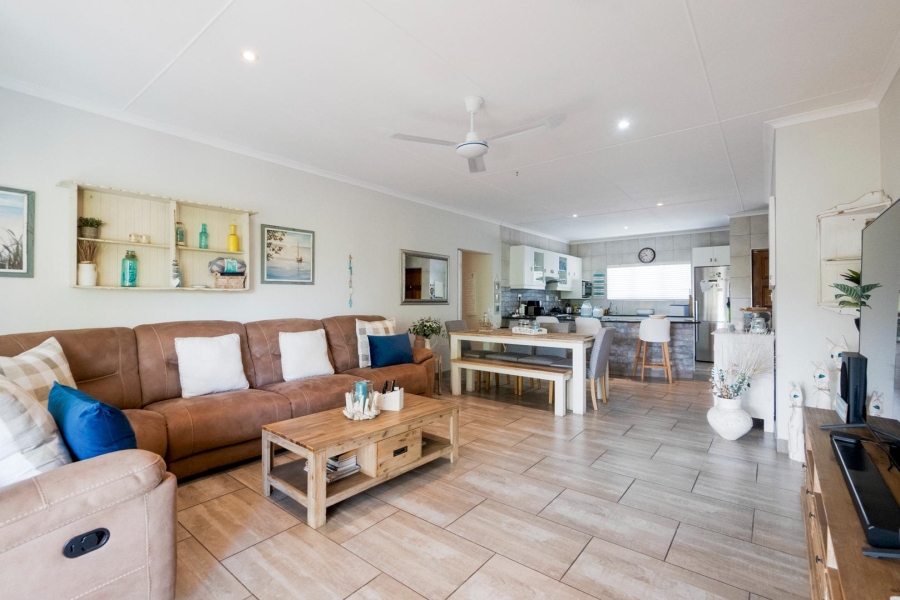 4 Bedroom Property for Sale in Amanzimtoti KwaZulu-Natal
