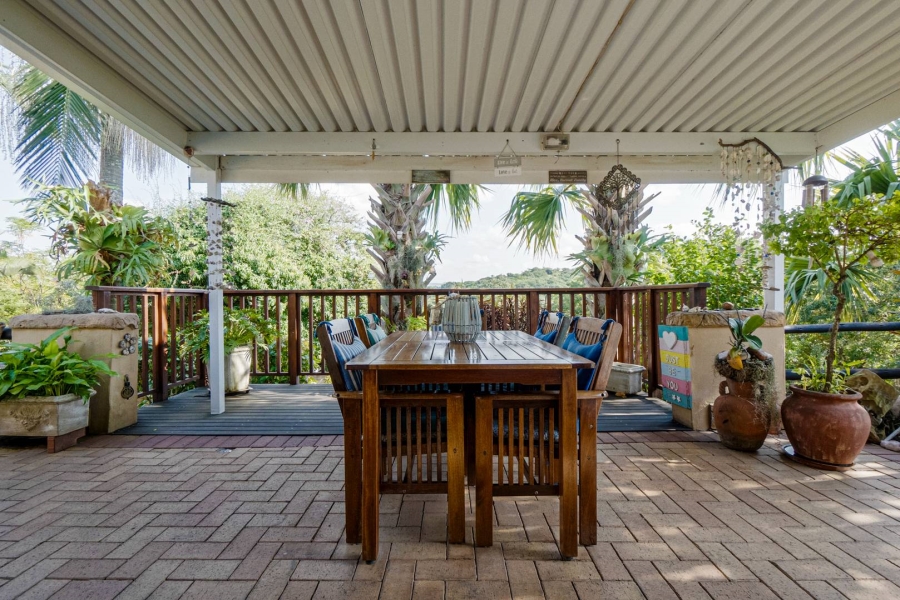 4 Bedroom Property for Sale in Amanzimtoti KwaZulu-Natal