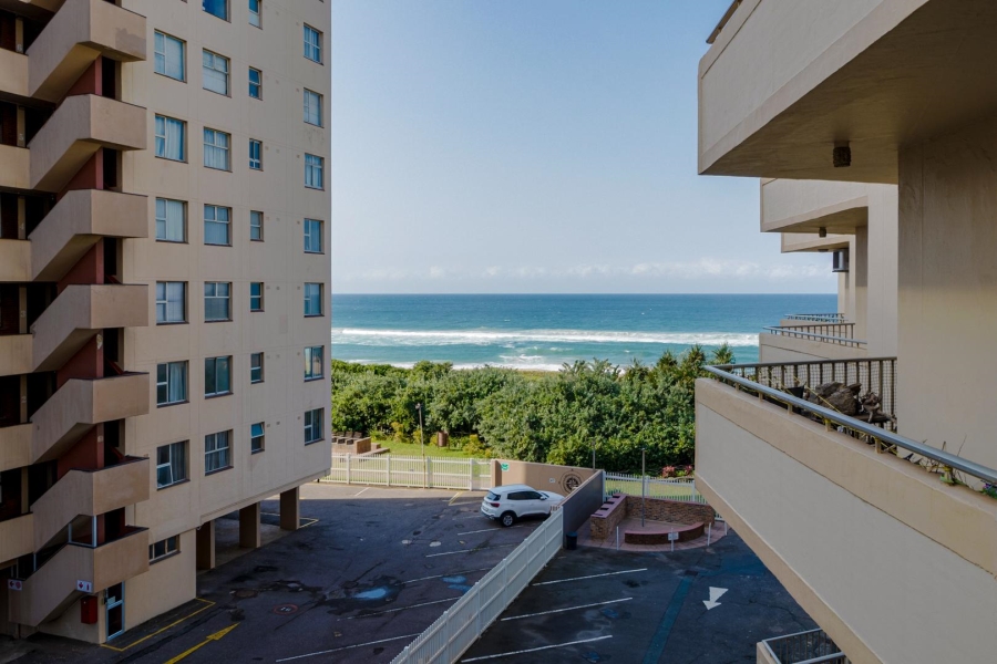 2 Bedroom Property for Sale in Amanzimtoti KwaZulu-Natal