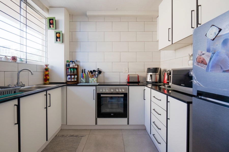 2 Bedroom Property for Sale in Amanzimtoti KwaZulu-Natal