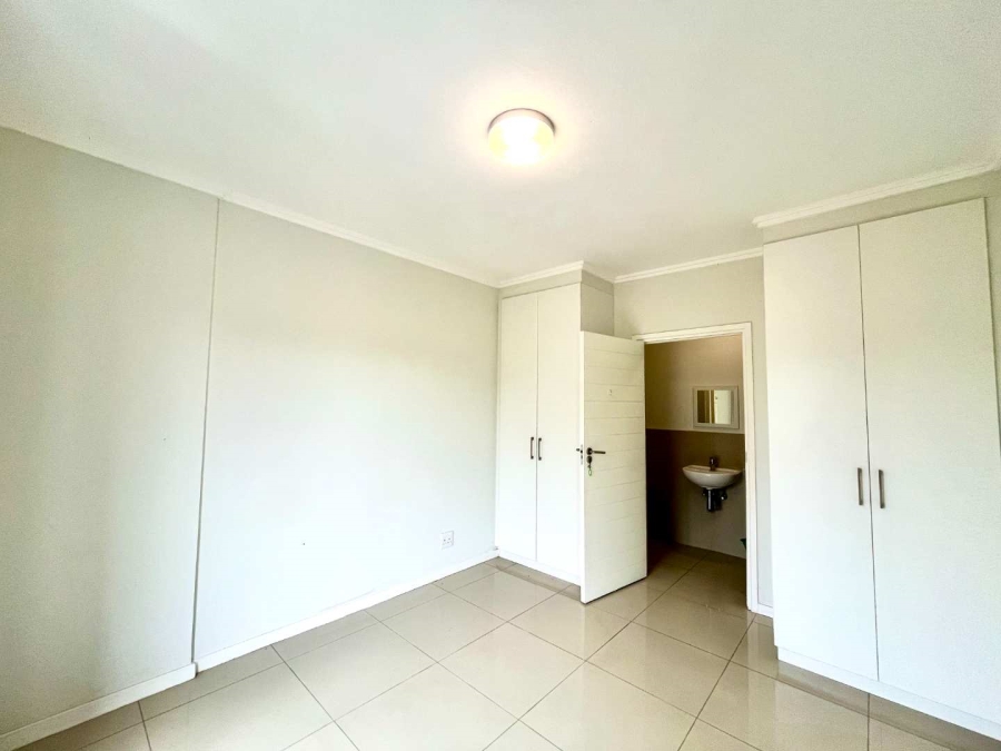 To Let 2 Bedroom Property for Rent in Umhlanga Ridge KwaZulu-Natal