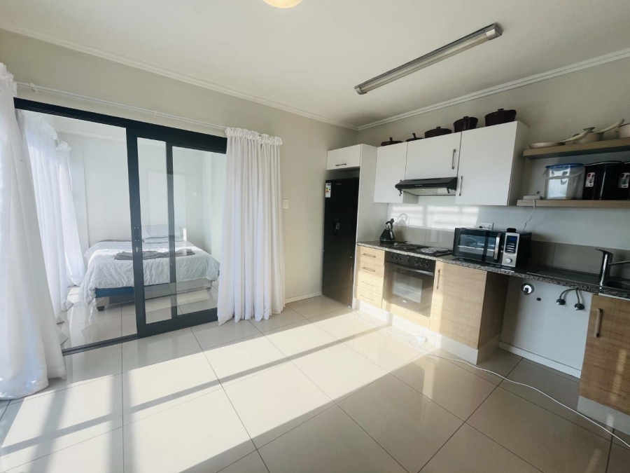 To Let 1 Bedroom Property for Rent in Umhlanga Ridge KwaZulu-Natal