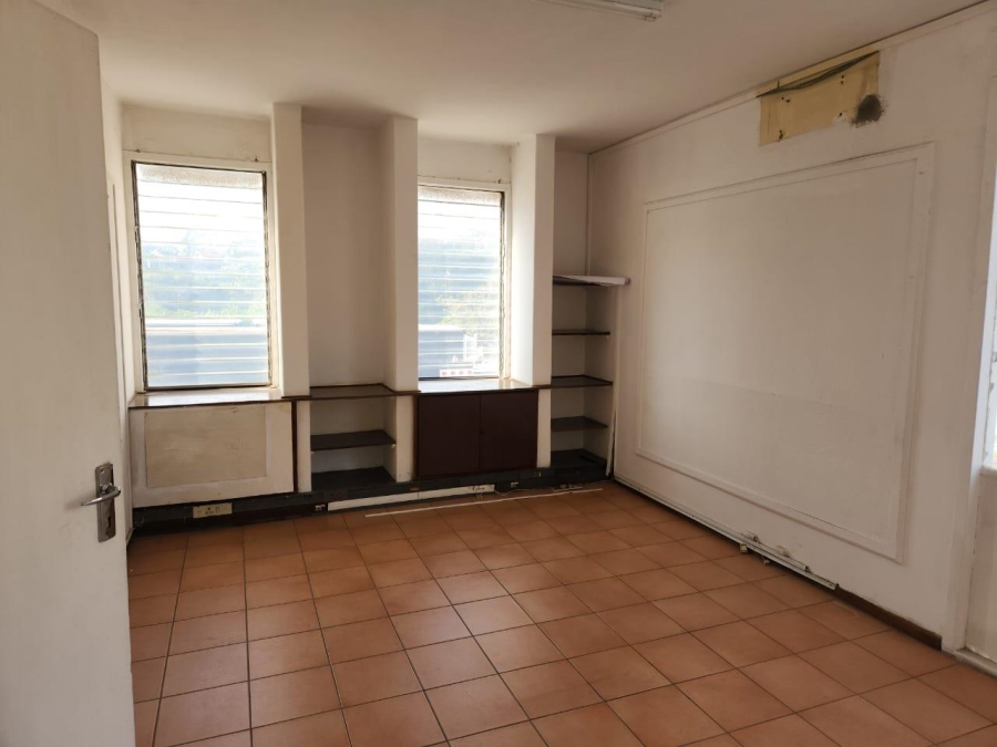 To Let commercial Property for Rent in Queensburgh KwaZulu-Natal