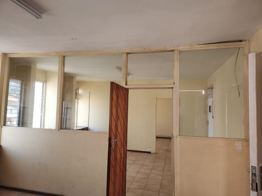 To Let commercial Property for Rent in Queensburgh KwaZulu-Natal