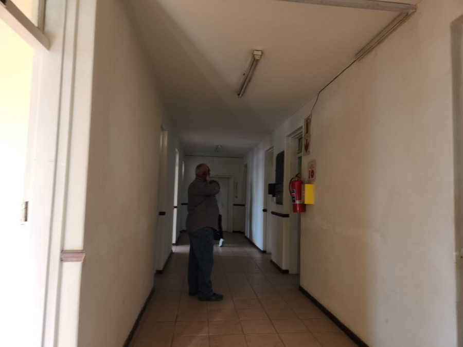 To Let commercial Property for Rent in Queensburgh KwaZulu-Natal