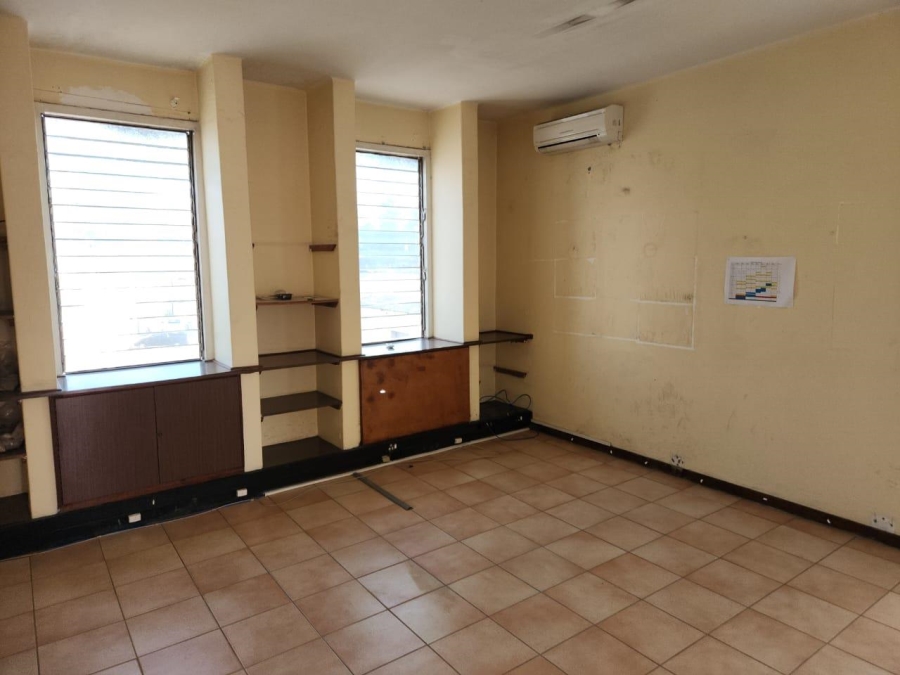 To Let commercial Property for Rent in Queensburgh KwaZulu-Natal