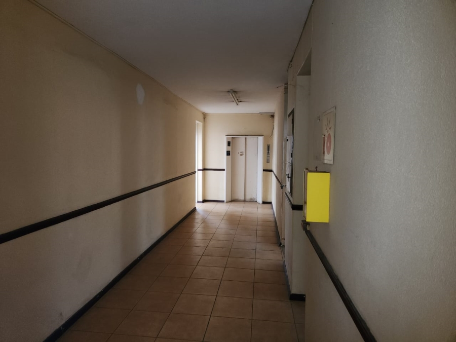 To Let commercial Property for Rent in Queensburgh KwaZulu-Natal