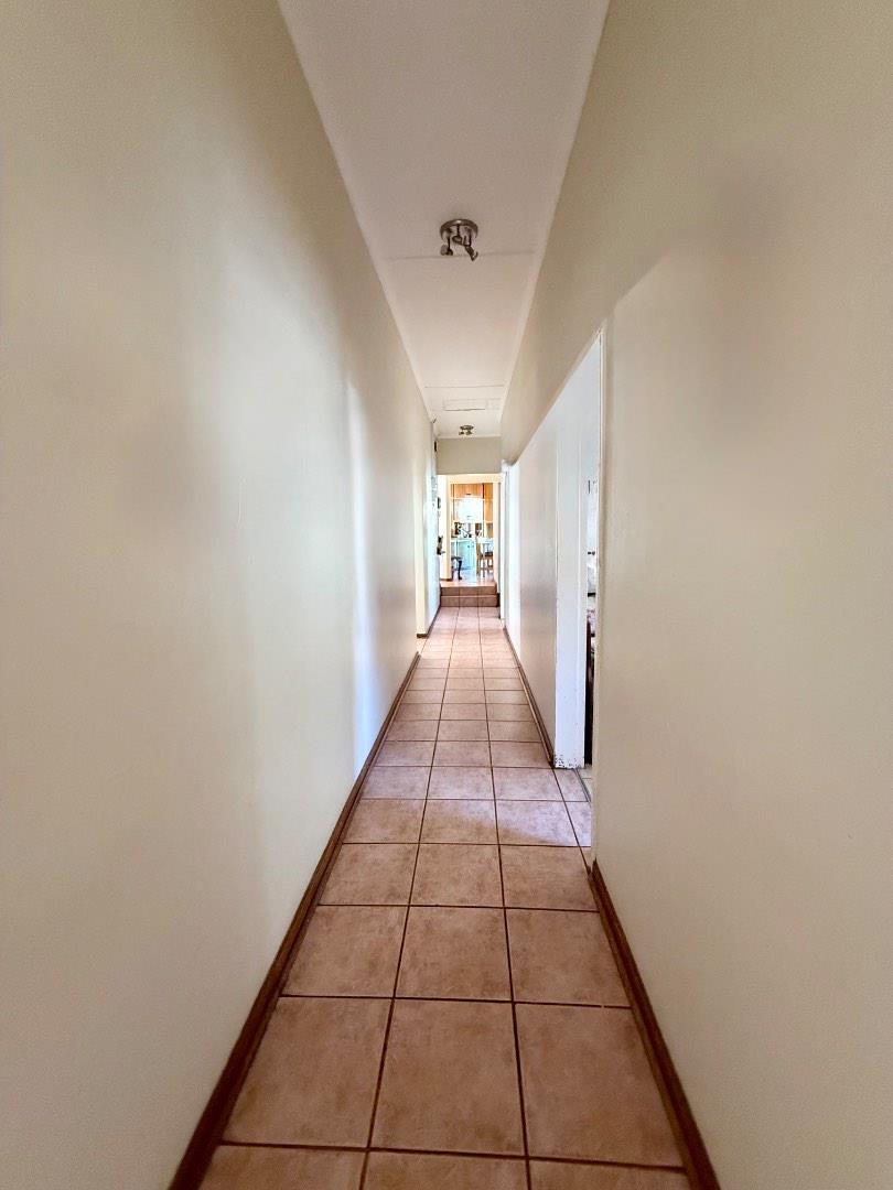 5 Bedroom Property for Sale in Vryheid KwaZulu-Natal