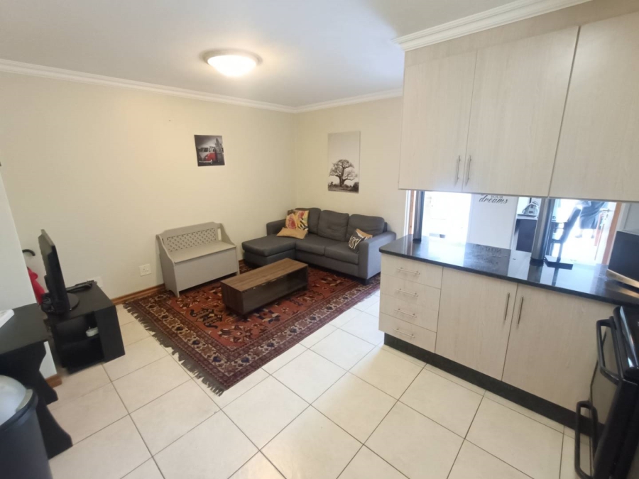 2 Bedroom Property for Sale in Hillcrest KwaZulu-Natal