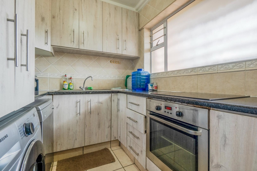 2 Bedroom Property for Sale in Amanzimtoti KwaZulu-Natal