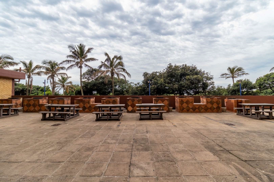 2 Bedroom Property for Sale in Amanzimtoti KwaZulu-Natal