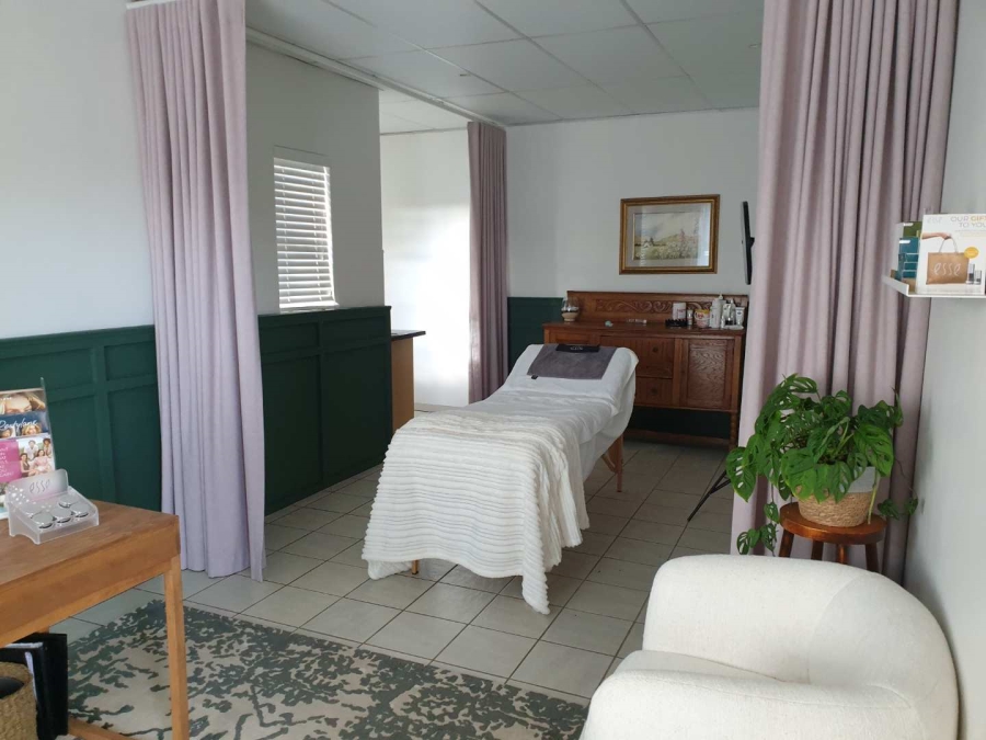 To Let commercial Property for Rent in Hillcrest KwaZulu-Natal