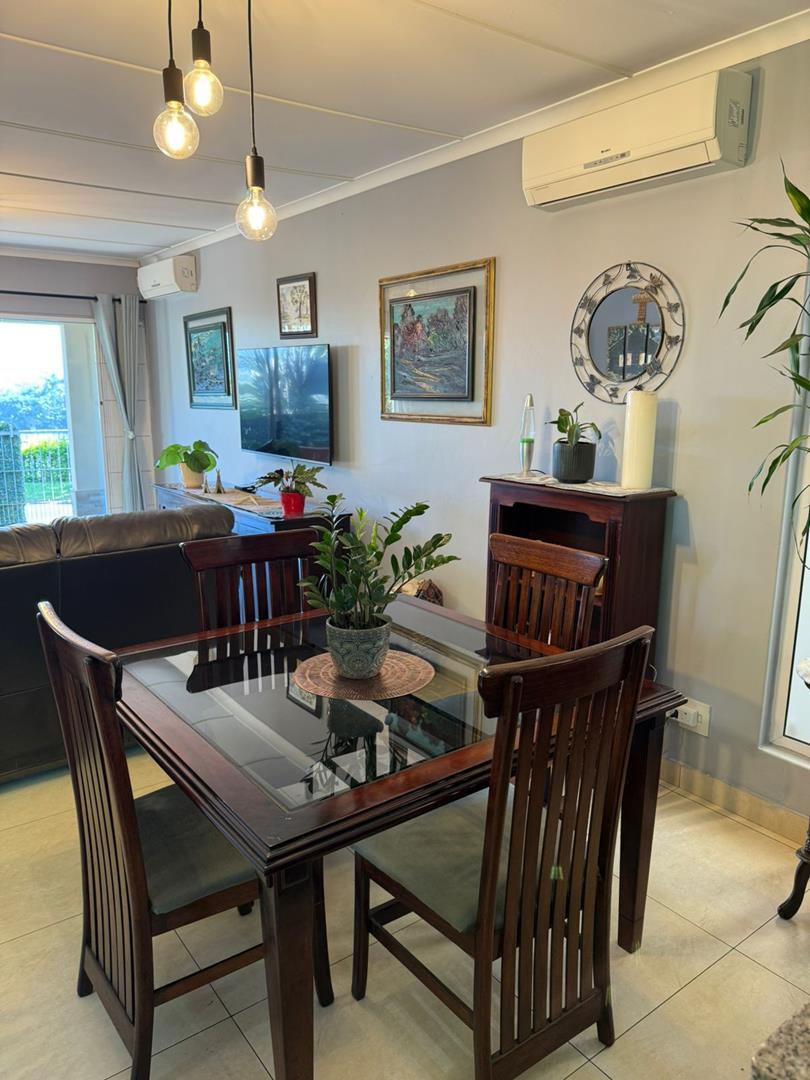 2 Bedroom Property for Sale in Umhlanga KwaZulu-Natal