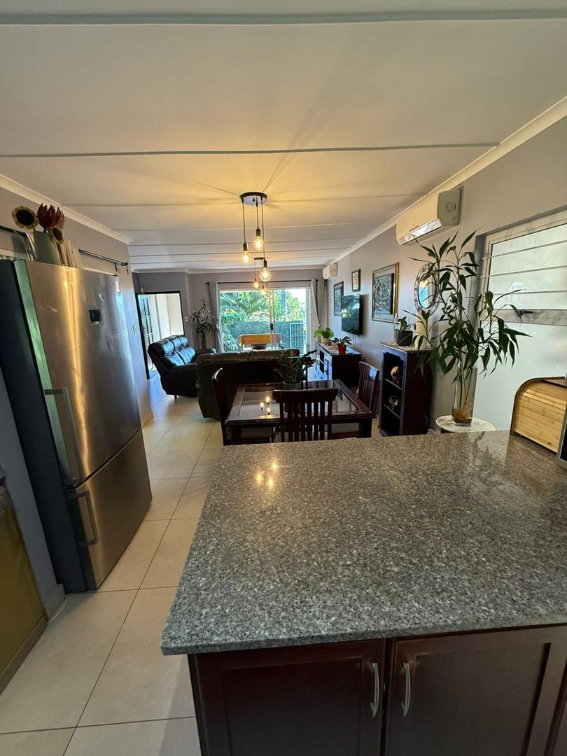2 Bedroom Property for Sale in Umhlanga KwaZulu-Natal