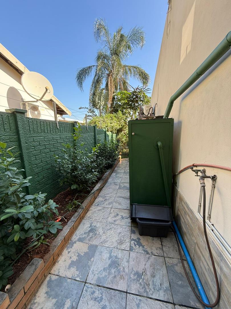 2 Bedroom Property for Sale in Umhlanga KwaZulu-Natal